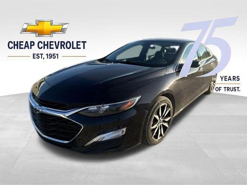 Dark Ash Metallic 2023 Chevrolet Malibu FWD RS