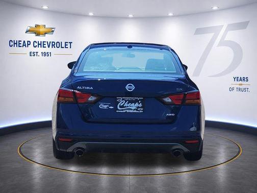 Deep Blue Pearl 2022 Nissan Altima SR Intelligent AWD