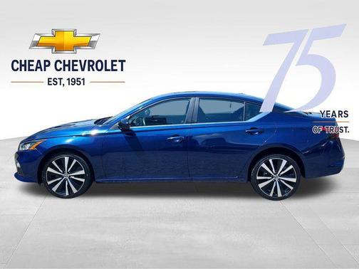 Deep Blue Pearl 2022 Nissan Altima SR Intelligent AWD