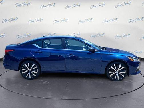 Deep Blue Pearl 2022 Nissan Altima SR Intelligent AWD