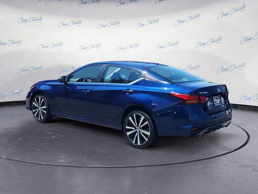 Deep Blue Pearl 2022 Nissan Altima SR Intelligent AWD