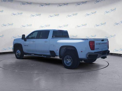 2026 Chevrolet Silverado 3500 LT