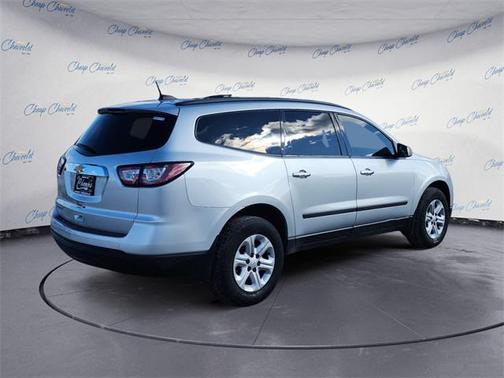 2017 Chevrolet Traverse LS