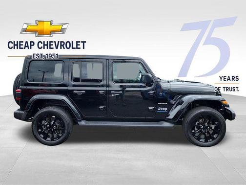 Black Clearcoat 2023 Jeep Wrangler 4xe Sahara