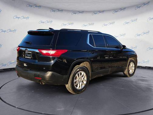 2020 Chevrolet Traverse LT Cloth