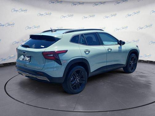 Cacti Green 2026 Chevrolet Trax FWD ACTIV