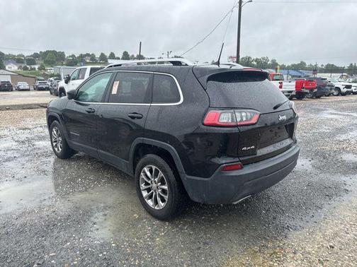 Diamond Black Crystal Pearlcoat 2019 Jeep Cherokee Latitude Plus