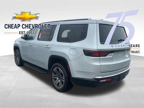 Silver Zynith 2022 Jeep Wagoneer Series III 4x4