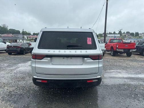 Silver Zynith 2022 Jeep Wagoneer Series III 4x4