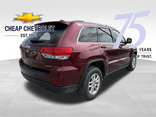 Velvet Red Pearlcoat 2018 Jeep Grand Cherokee Laredo E