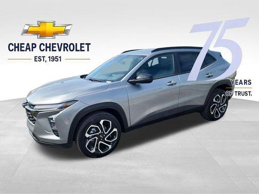 Sterling Gray Metallic 2026 Chevrolet Trax FWD 2RS