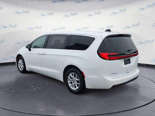 Bright White Clearcoat 2023 Chrysler Pacifica Touring L