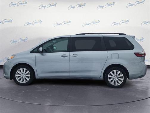2017 Toyota Sienna LE