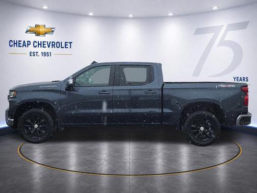Shadow Gray Metallic 2021 Chevrolet Silverado 1500 LT