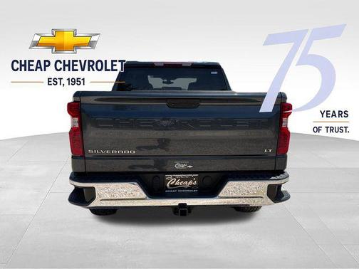 Shadow Gray Metallic 2021 Chevrolet Silverado 1500 LT