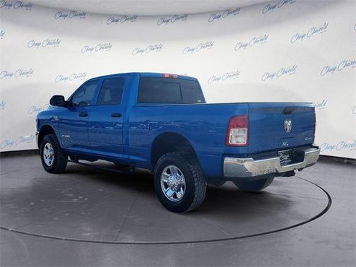 2020 RAM 2500 Tradesman Crew Cab 4X4 6'4' Box