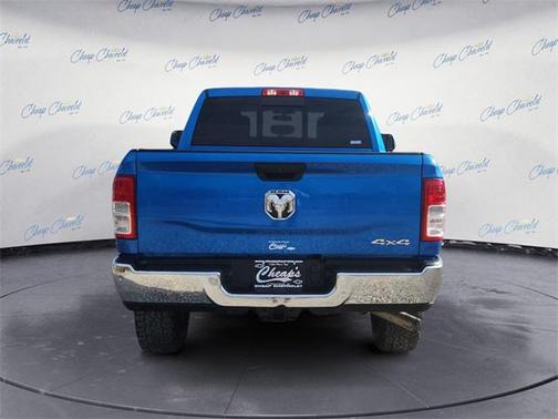 2020 RAM 2500 Tradesman Crew Cab 4X4 6'4' Box