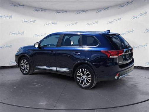 2018 Mitsubishi Outlander ES