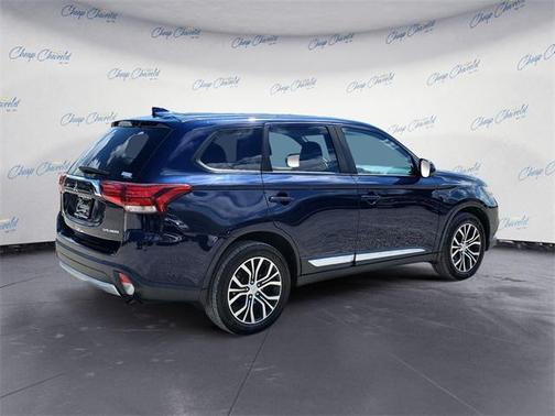 2018 Mitsubishi Outlander ES