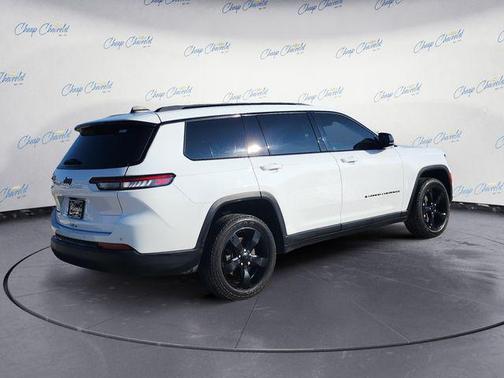 2022 Jeep Grand Cherokee L Altitude