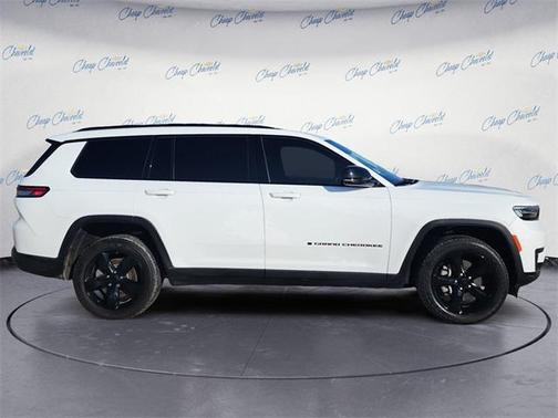 2022 Jeep Grand Cherokee L Altitude