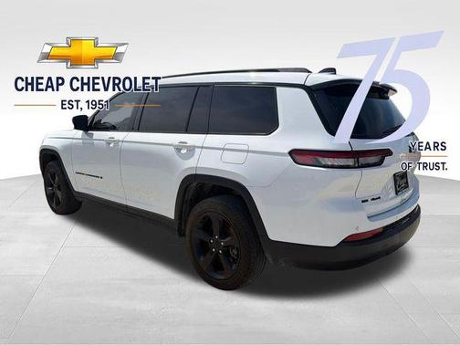 Bright White Clearcoat 2022 Jeep Grand Cherokee L Altitude