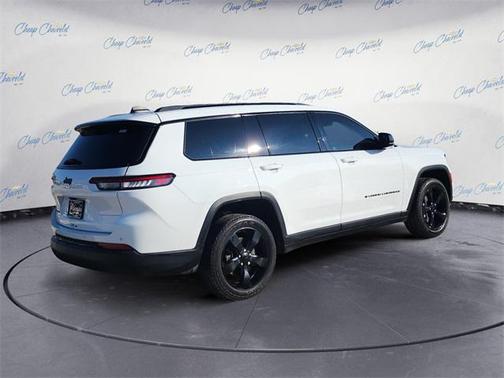 2022 Jeep Grand Cherokee L Altitude
