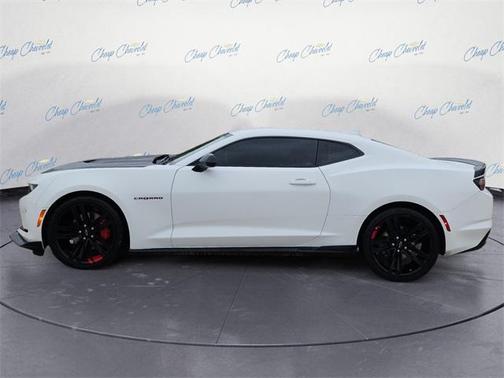 2022 Chevrolet Camaro RWD Coupe LT1