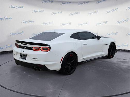 2022 Chevrolet Camaro RWD Coupe LT1