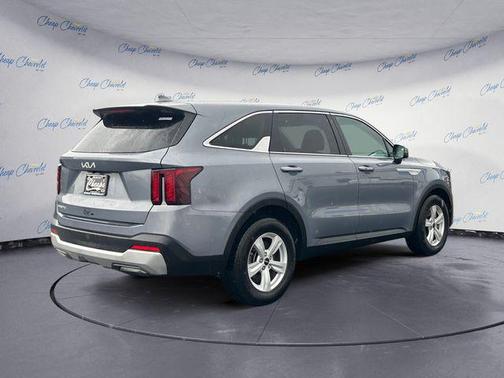 2024 Kia Sorento LX