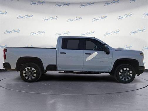 2024 Chevrolet Silverado 2500 Custom