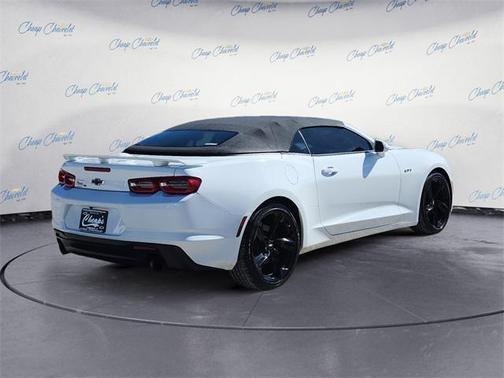 2021 Chevrolet Camaro RWD Convertible LT1
