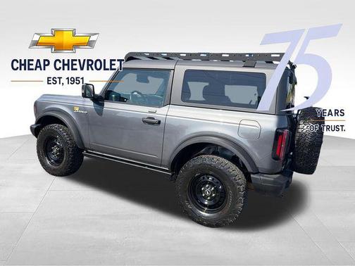 Carbonized Gray Metallic 2022 Ford Bronco Badlands