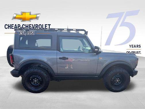 Carbonized Gray Metallic 2022 Ford Bronco Badlands