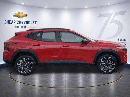 Apex Red 2026 Chevrolet Trax FWD 2RS
