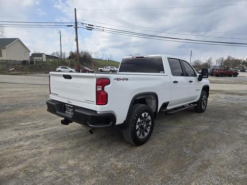 2021 Chevrolet Silverado 2500 Custom