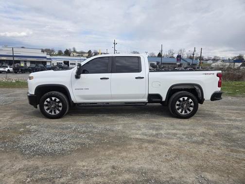 2021 Chevrolet Silverado 2500 Custom