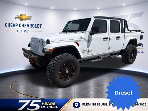 Bright White Clearcoat 2022 Jeep Gladiator Overland