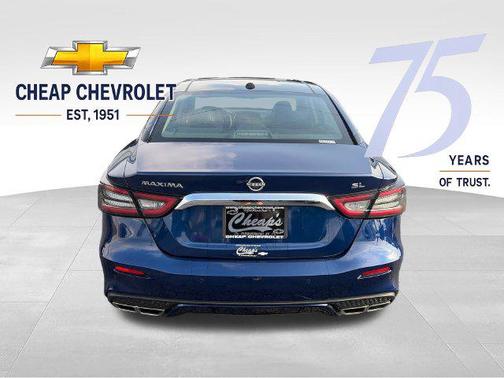 Deep Blue Pearl 2023 Nissan Maxima SL
