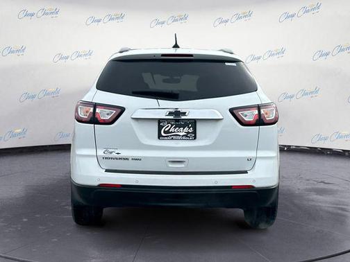 2017 Chevrolet Traverse 2LT