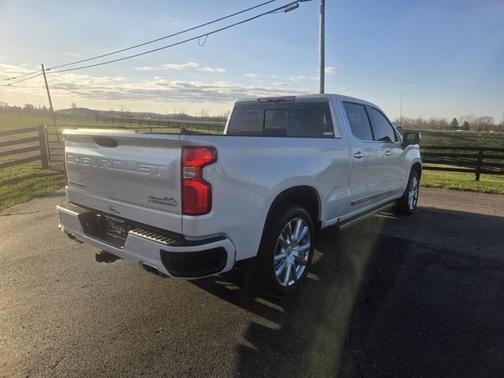 2023 Chevrolet Silverado 1500 High Country