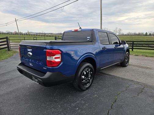 2023 Ford Maverick XL