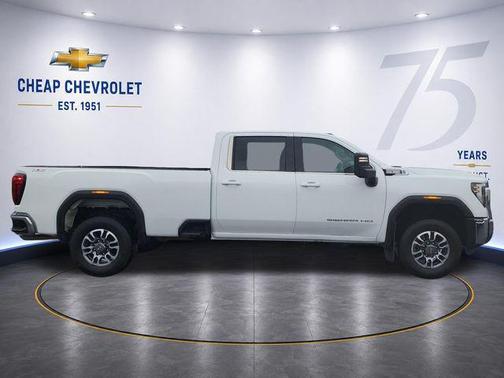 Summit White 2024 GMC Sierra 3500 SLE