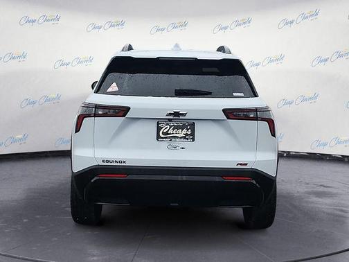 Polar White Tricoat 2026 Chevrolet Equinox FWD RS