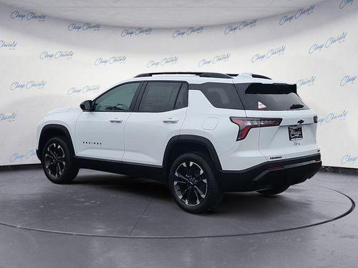 Polar White Tricoat 2026 Chevrolet Equinox FWD RS