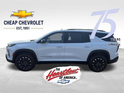 Polar White Tricoat 2027 Chevrolet Traverse AWD Z71
