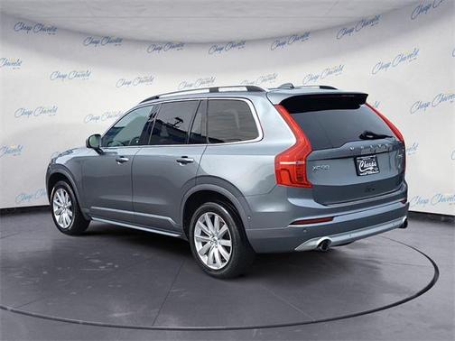 2018 Volvo XC90 T5 Momentum
