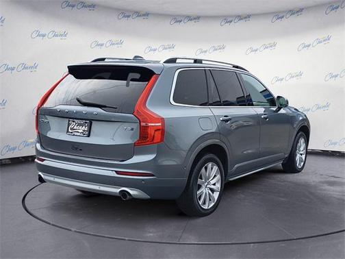 2018 Volvo XC90 T5 Momentum