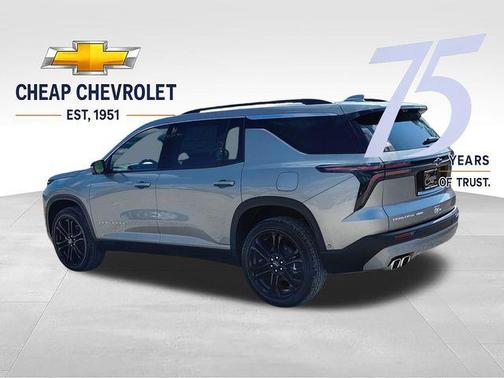 Sterling Gray Metallic 2026 Chevrolet Traverse LT