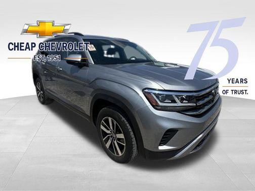 Pyrite Silver Metallic 2023 Volkswagen Atlas 2.0T SE